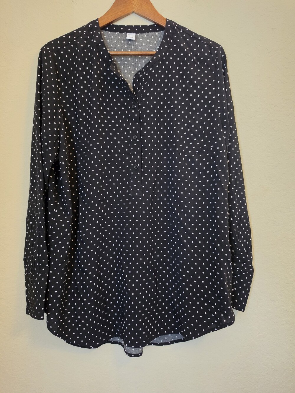 Old Navy Tunic Top Womens Large Black White Tunic‎ Top High Low Hem Retro Style
